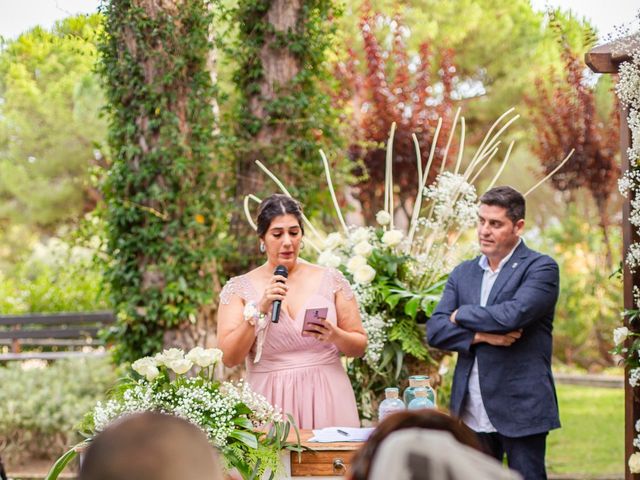 La boda de Marc y Thais en Sant Vicenç De Montalt, Barcelona 44