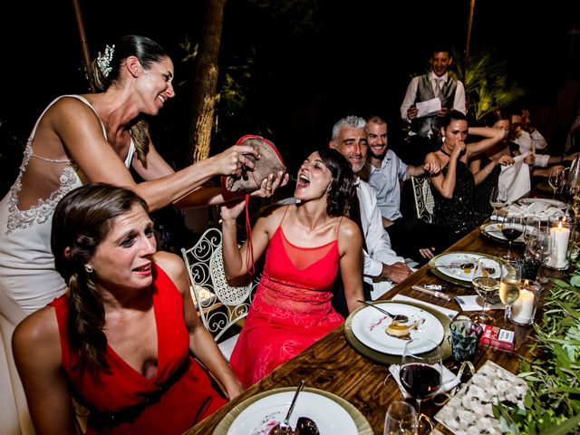 La boda de Maria y Hugo en Vilanova I La Geltru, Barcelona 64