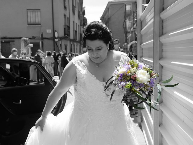 La boda de Carlos y Ana en Leon, Lugo 2