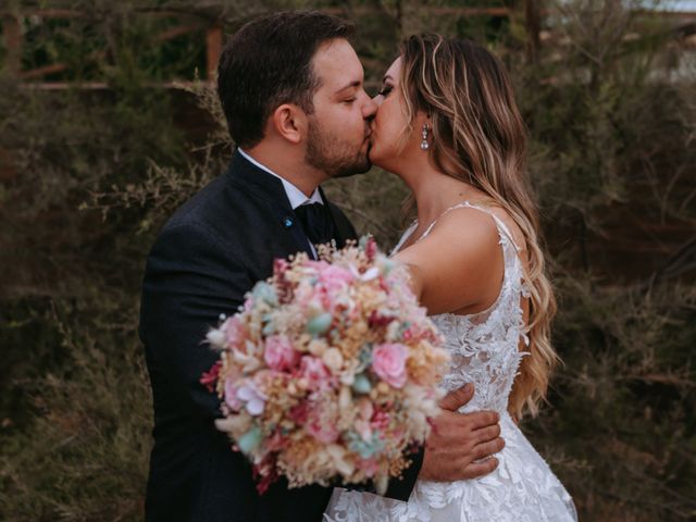 La boda de Berna y Esther en L&apos; Ènova, Valencia 61