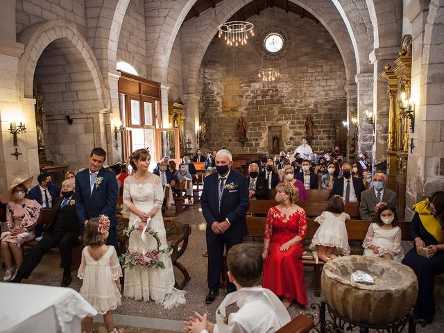 La boda de Manu y Natalia en Ballobar, Huesca 11