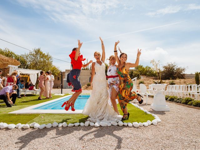 La boda de John y Sonia en Montuïri, Islas Baleares 68