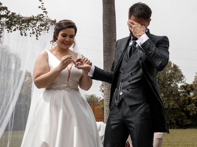 La boda de Laura y Rodri en Dos Hermanas, Sevilla 23