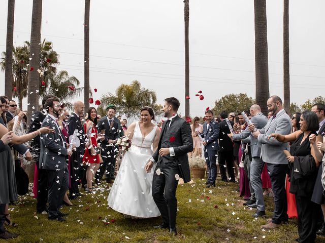 La boda de Laura y Rodri en Dos Hermanas, Sevilla 24