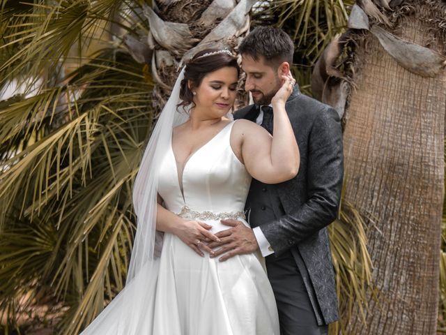 La boda de Laura y Rodri en Dos Hermanas, Sevilla 25