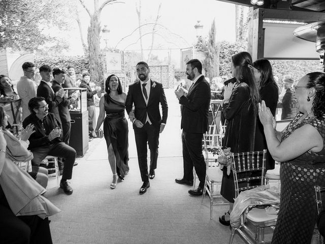 La boda de Adrián y Clara en El Olivar, Madrid 2