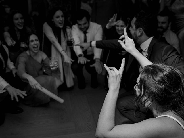La boda de Adrián y Clara en El Olivar, Madrid 25