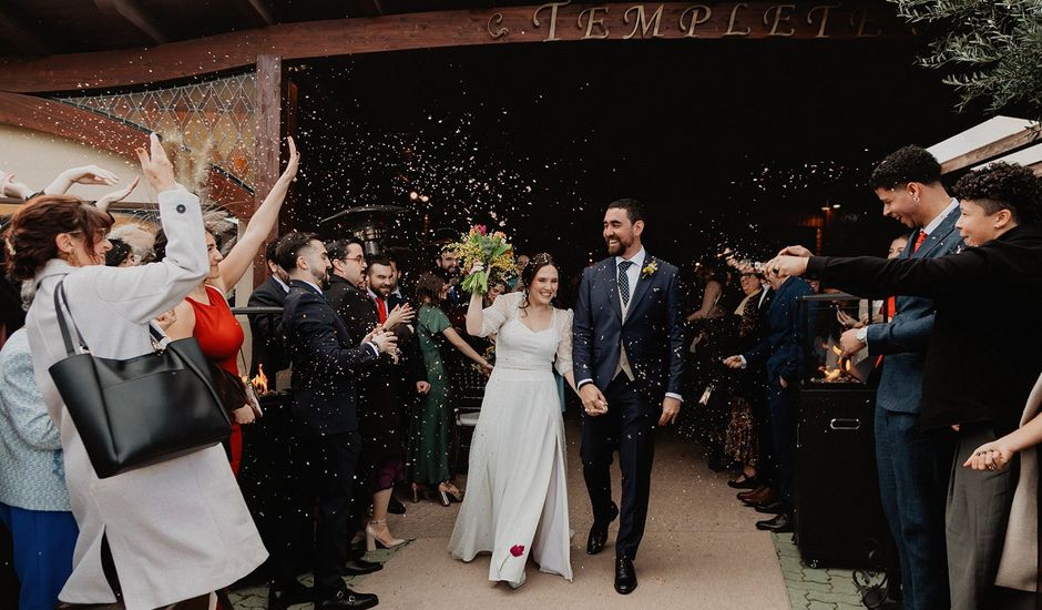 La boda de Adrián y Clara en El Olivar, Madrid