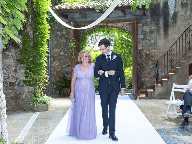 La boda de Arnau y Marta en Vilanova Del Valles, Barcelona 26