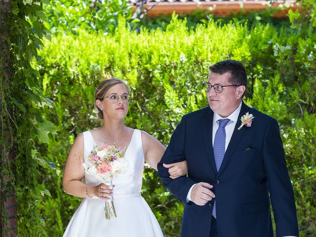 La boda de Arnau y Marta en Vilanova Del Valles, Barcelona 31