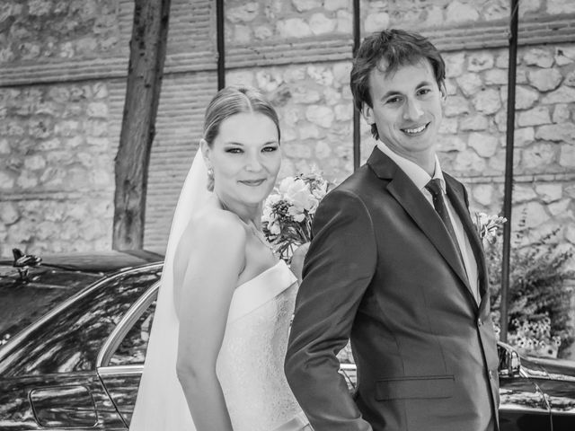 La boda de Valentin y Yuli Marchenko en Madrid, Madrid 17