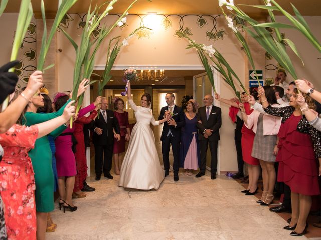 La boda de Javi y Carmen en San Clemente, Cuenca 22