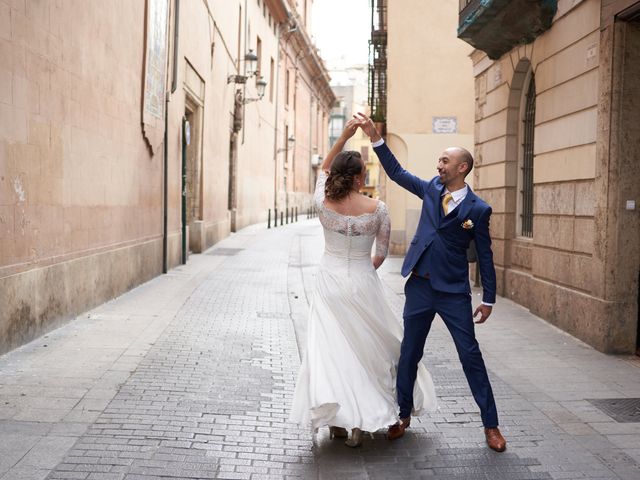 La boda de Jose y Elodie en Valencia, Valencia 19