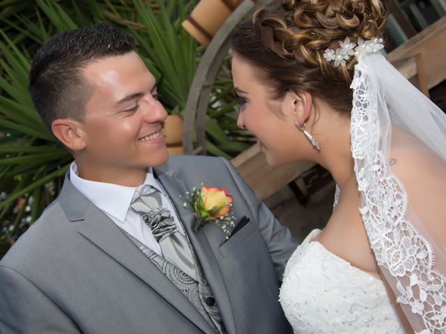 La boda de Jesus y Liliana en Venta Del Pobre, Almería 56