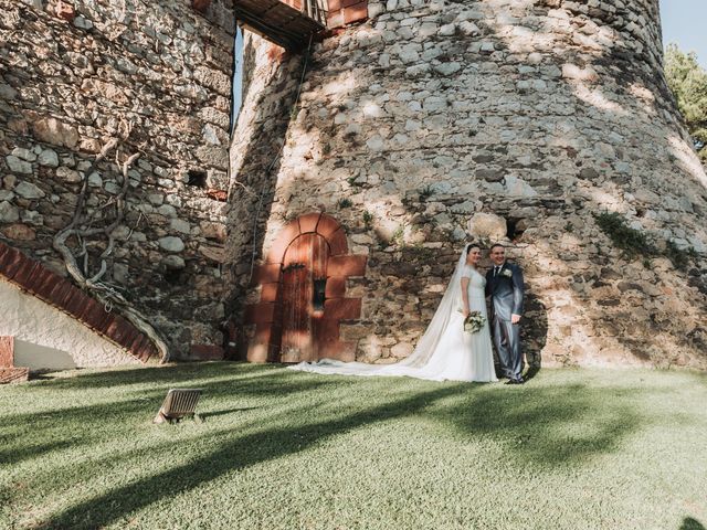 La boda de Trinidad y Jordi en Castelldefels, Barcelona 28