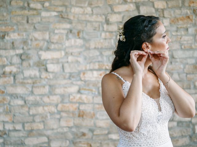 La boda de Sergi y Laura en Vilanova Del Valles, Barcelona 18