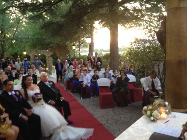 La boda de Christopher y Noemi en Talamanca Del Jarama, Madrid 8