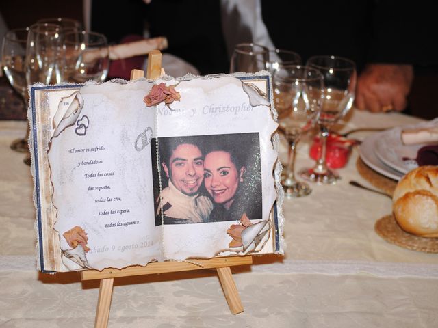La boda de Christopher y Noemi en Talamanca Del Jarama, Madrid 33