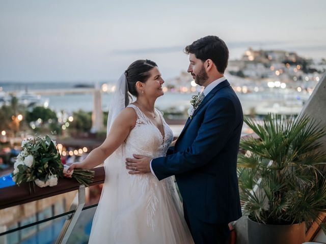 La boda de Oscar y Andrea en Eivissa, Islas Baleares 32