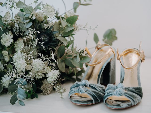 La boda de Cristian y Gabi en Oza Dos Rios (San Pedro), A Coruña 2