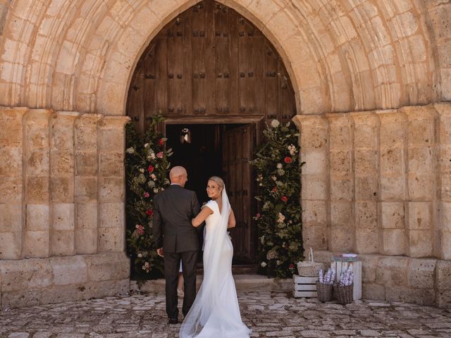 La boda de Daniel y Luisa en San Bernardo, Valladolid 2