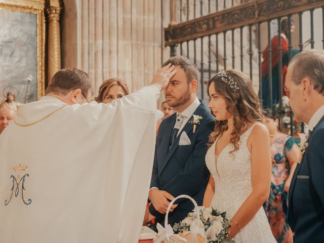La boda de Cristina y Jose Ramón en Cáceres, Cáceres 24