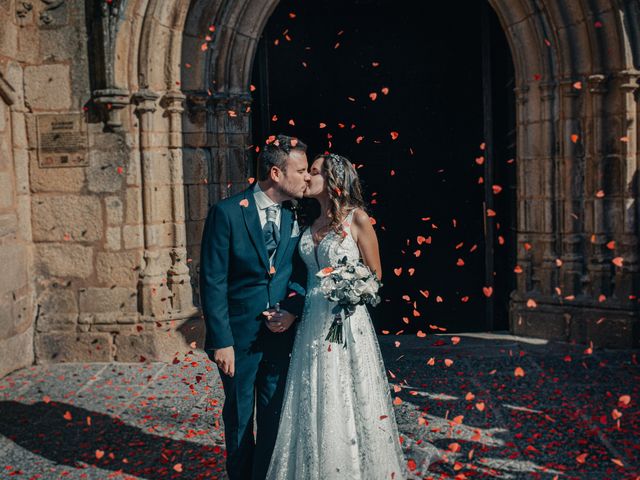 La boda de Cristina y Jose Ramón en Cáceres, Cáceres 30