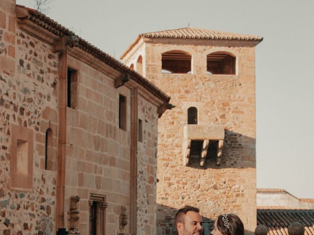 La boda de Cristina y Jose Ramón en Cáceres, Cáceres 36