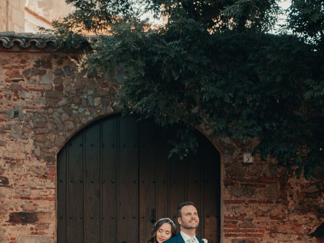 La boda de Cristina y Jose Ramón en Cáceres, Cáceres 41