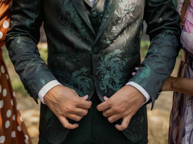 La boda de Víctor y Cris en Sant Ferriol, Girona 12