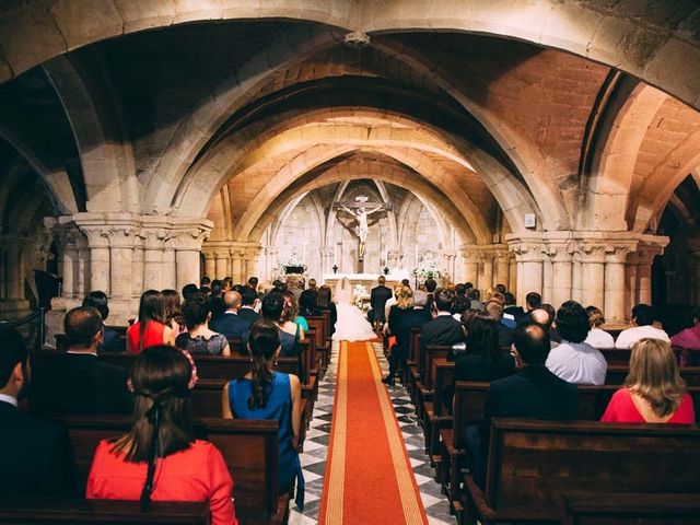 La boda de Charles y Rebeca en Santander, Cantabria 43