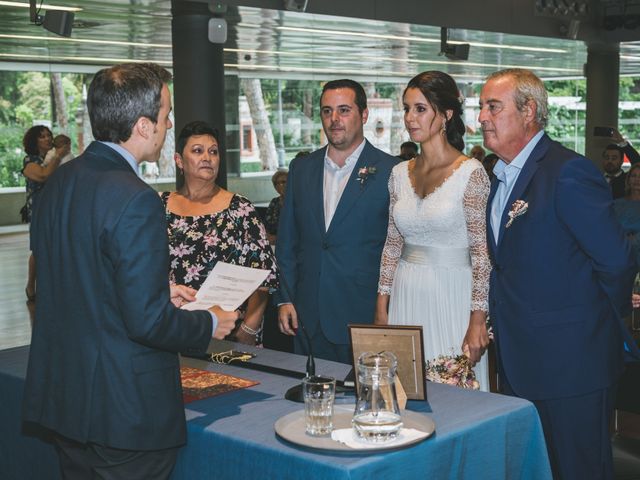 La boda de Javier y Claudia en Madrid, Madrid 23