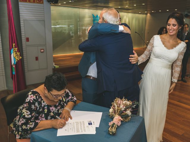 La boda de Javier y Claudia en Madrid, Madrid 31