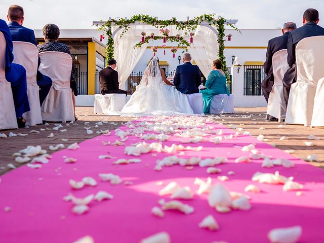 La boda de Manuel y Alba en Moguer, Huelva 15