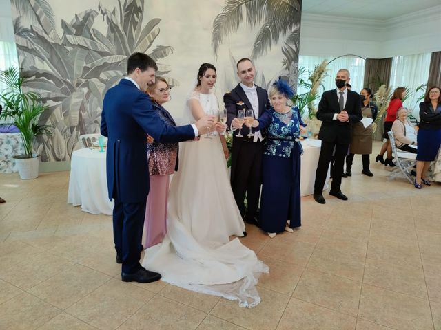 La boda de Salva y Ana en Talamanca Del Jarama, Madrid 7