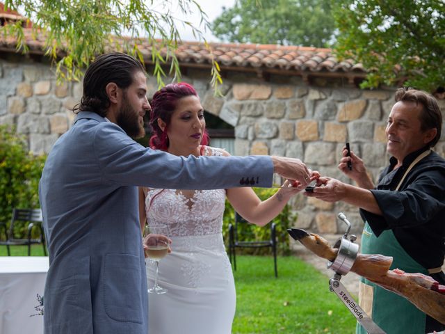 La boda de Sara y Aitor en Navaluenga, Ávila 50