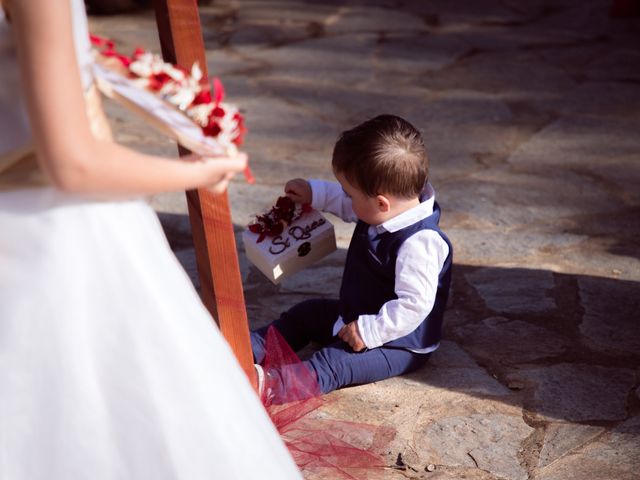 La boda de David y Eva en Logrosan, Cáceres 14