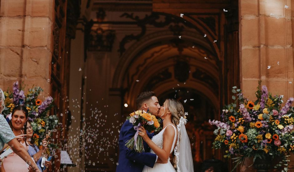 La boda de Eduardo y Pilar en Málaga, Málaga