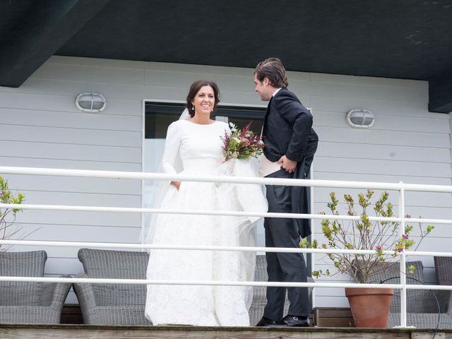 La boda de Javier y Carmen en Comillas, Cantabria 15