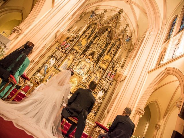 La boda de Antonio y Rebeca en Madrid, Madrid 17