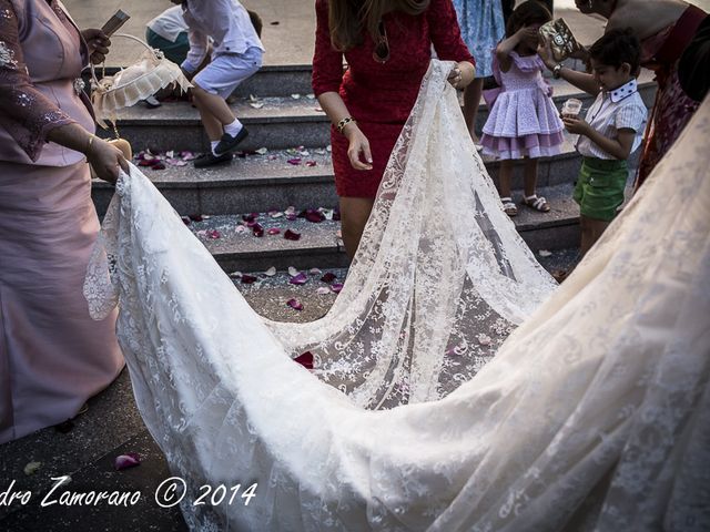 La boda de Victor y Esther en Leganés, Madrid 27