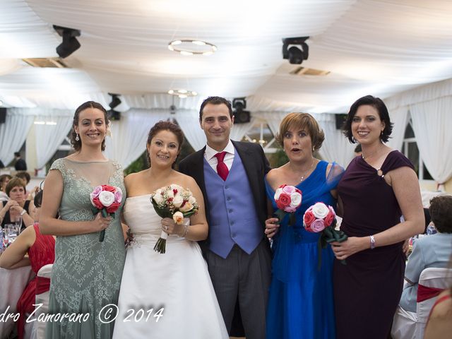 La boda de Victor y Esther en Leganés, Madrid 55