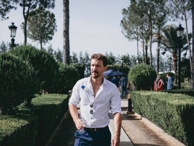 La boda de GUILLERMO y IRIS en Sevilla, Sevilla 22