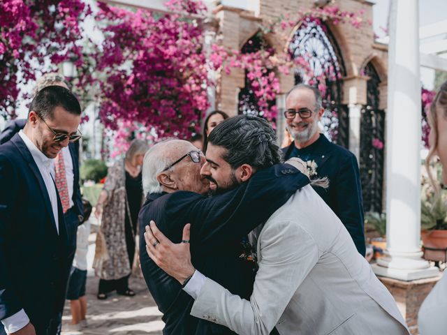La boda de GUILLERMO y IRIS en Sevilla, Sevilla 25