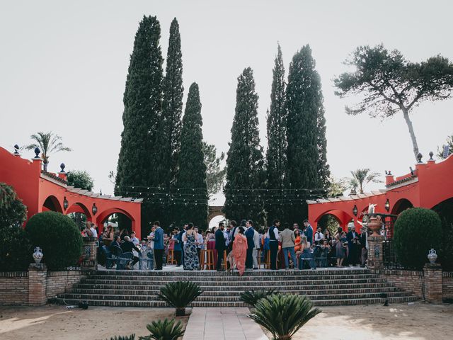 La boda de GUILLERMO y IRIS en Sevilla, Sevilla 31