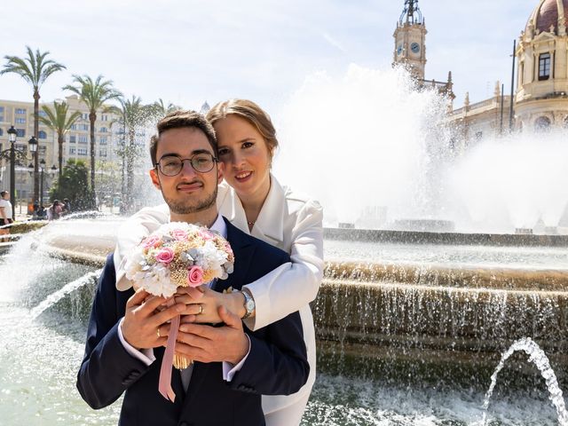 La boda de Sergio y Cristina en Valencia, Valencia 11