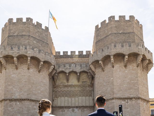 La boda de Sergio y Cristina en Valencia, Valencia 56