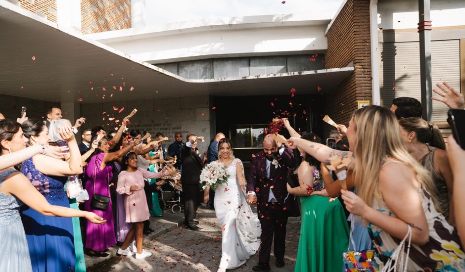 La boda de Juan  y Armand  en Alcalá De Henares, Madrid
