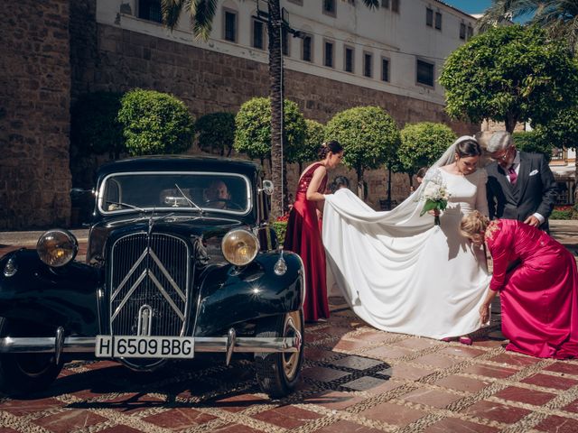 La boda de Fernando y Laura en Marbella, Málaga 15