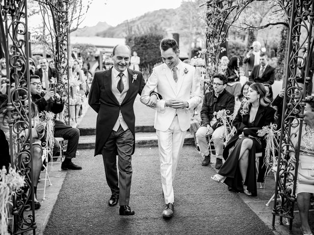 La boda de Cristina y Ángel en Miraflores De La Sierra, Madrid 18